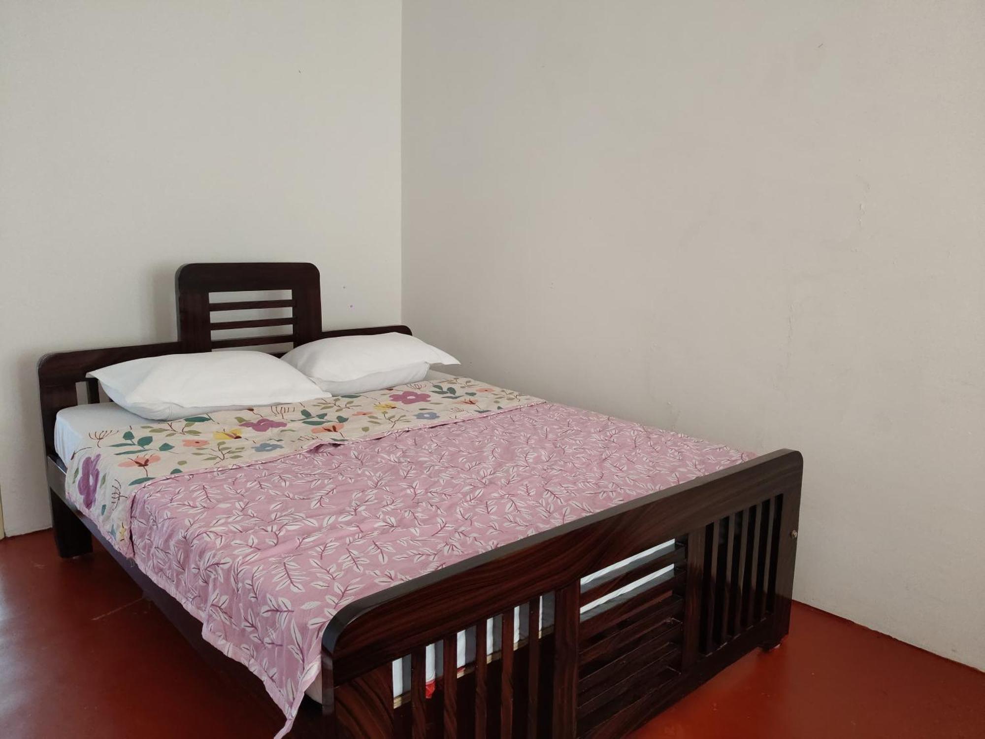 Flintstone Home Kushālnagar Εξωτερικό φωτογραφία